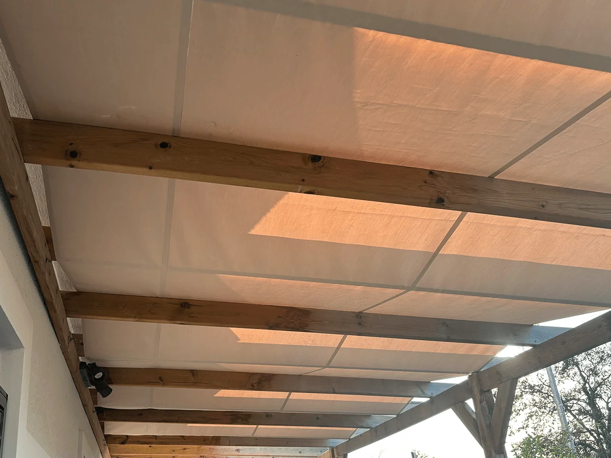 Ahsap-Pergola-ustu-golgelendirme-YS-Branda-3
