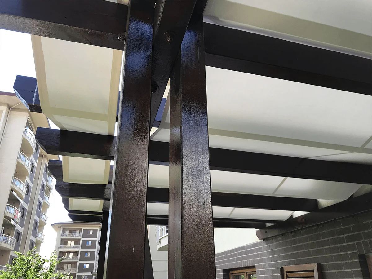 Ahsap-Pergola-ustu-golgelendirme-YS-Branda-6